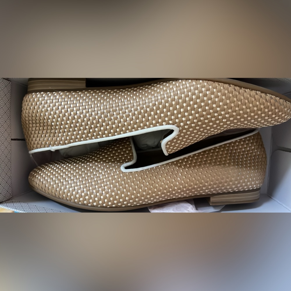 Women’s Woven Loafers!